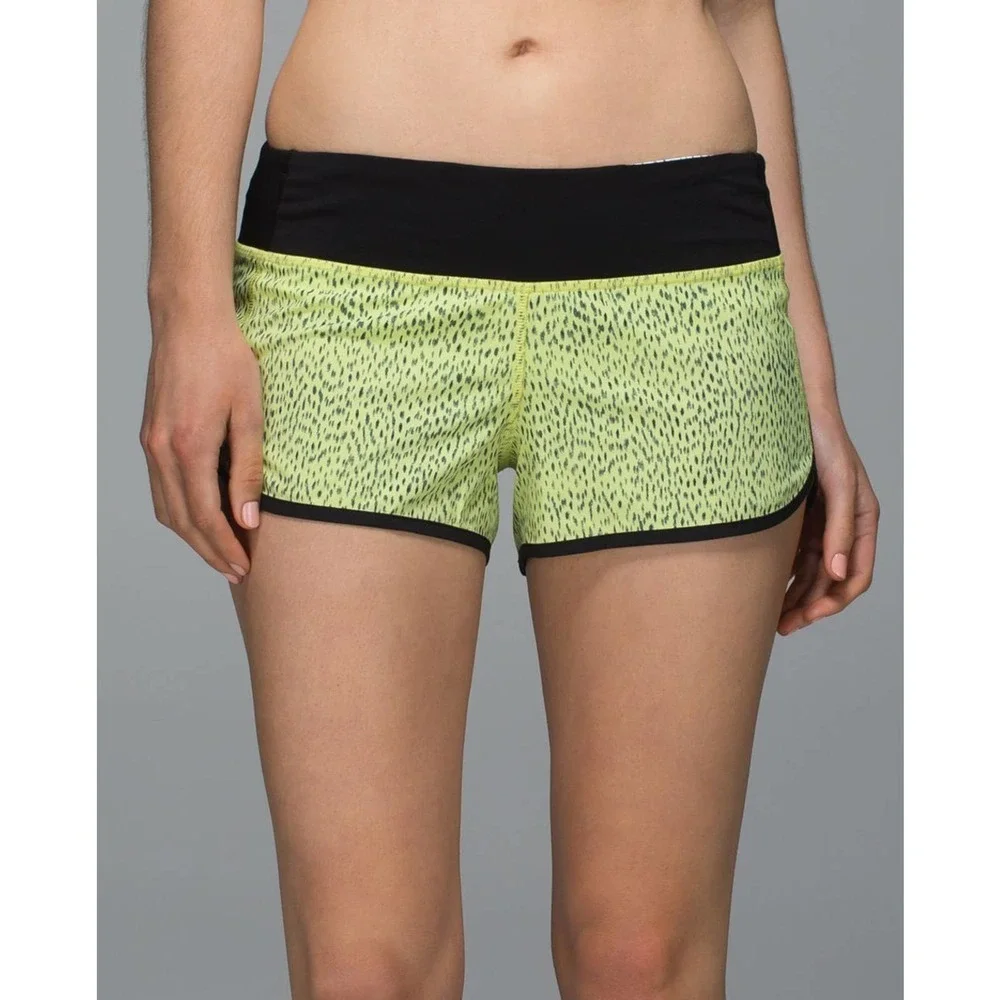Lululemon Run Speed Short Dottie Dash Clarity Yellow Black Women's Size 6 H14252 - Picture 3 of 10